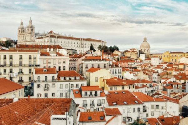 stadtviertel alfama, lissabon